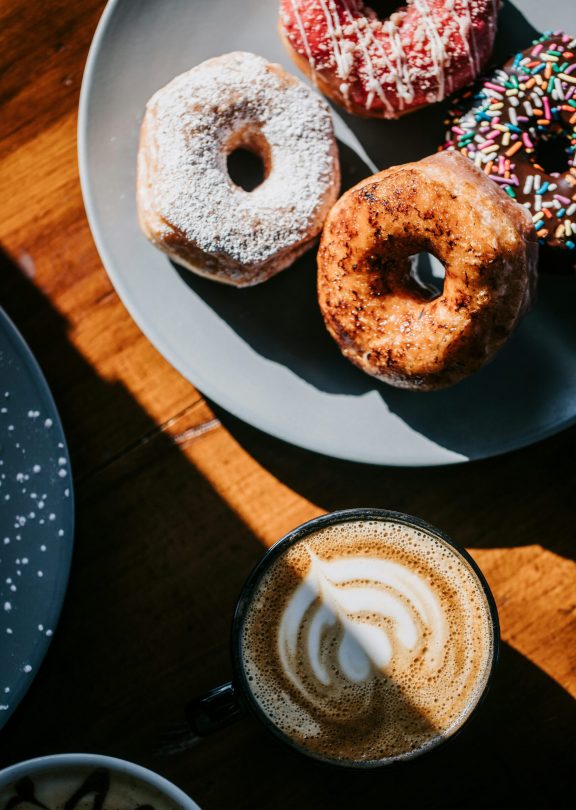 donuts-with-coffee